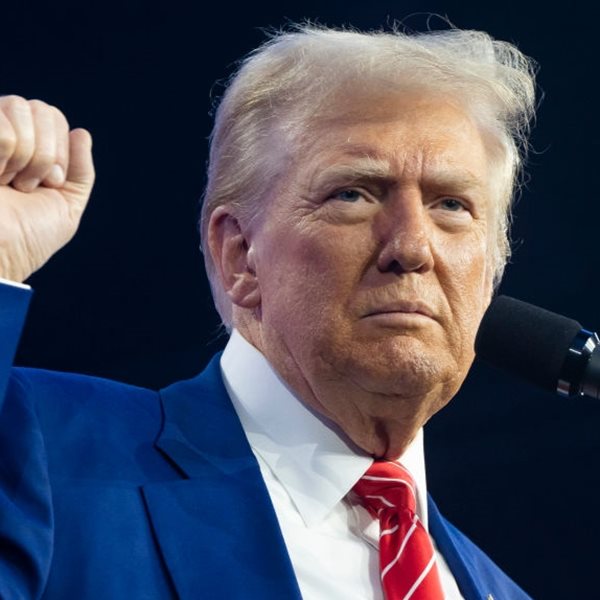 Ο Trump έβγαλε δικό του κρυπτονόμισμα - Εκτοξεύθηκε αμέσως σε αξία