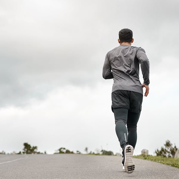 Χρήσιμα tips για να αποφύγεις τους τραυματισμούς στο τρέξιμο