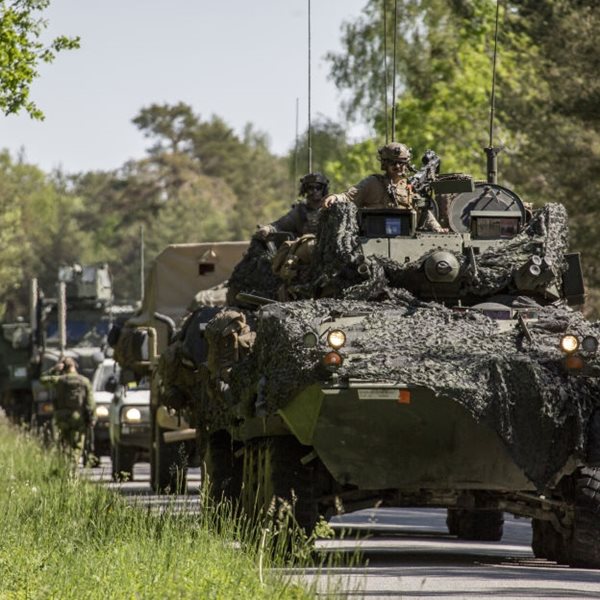Νέα πόλη - κλειδί περικυκλώνουν οι Ουκρανοί