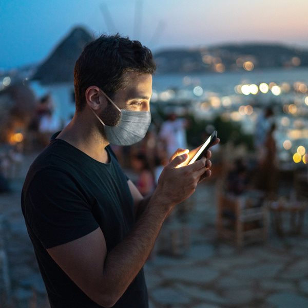 Ανατομία ενός μυκονιάτικου κορονοπάρτι