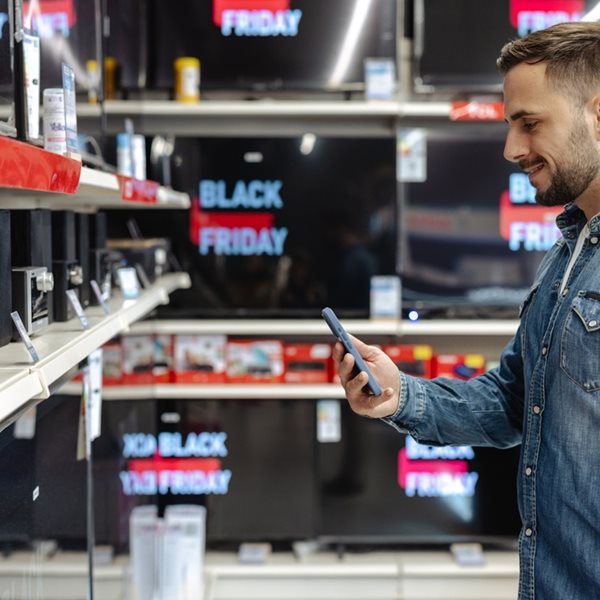 Black Friday και ψυχολογία των καταναλωτών: Πώς επηρεάζονται οι αγοραστικές μας συνήθειες