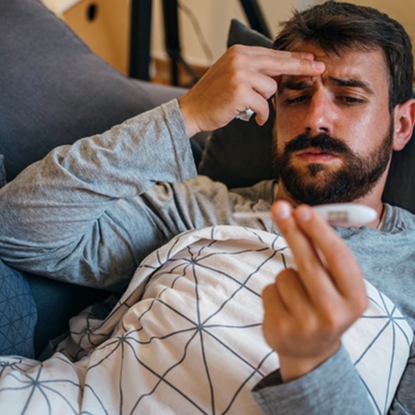 Κορονοϊός: Πλήρης ανάρρωση μόνο για έναν στους τέσσερις