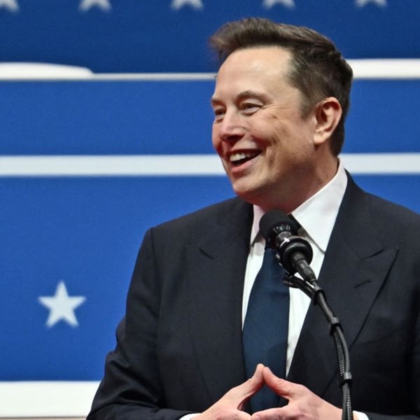 Αυτό είναι το email του Elon Musk αν θέλεις να του στείλεις