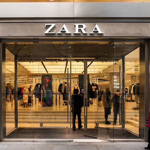 Τα 'ηνία' της Zara επιστρέφουν στην οικογένεια Ortega