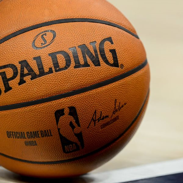 Το ΝΒΑ βάζει λουκέτο λόγω κορονοϊού