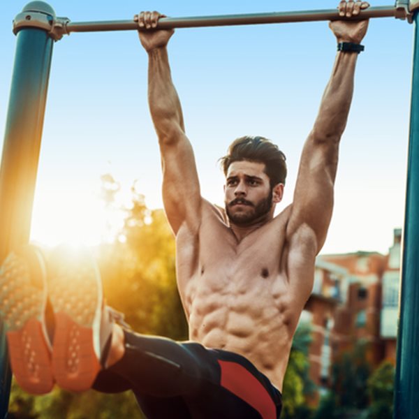 Η προπόνηση-πυραμίδα για τεράστια και δυνατά χέρια