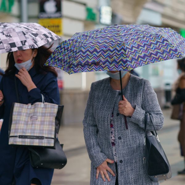 Κορονοϊός: Ανέβηκαν στους 612 οι διασωληνωμένοι