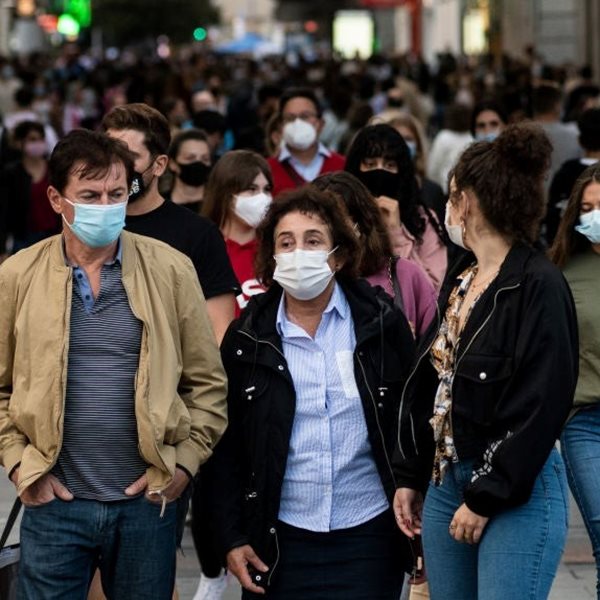 Κορονοϊός: Εφτασαν τις 24.256 τα νέα κρούσματα