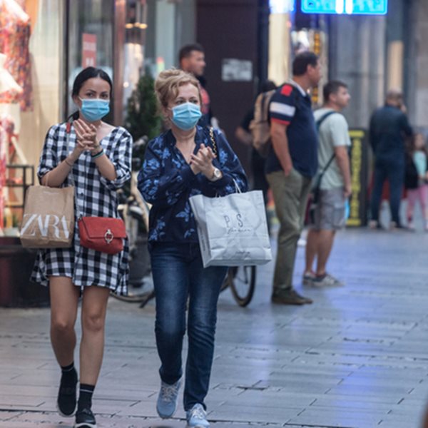 Κορονοϊός: 3.493 νέα κρούσματα και αύξηση στους θανάτους