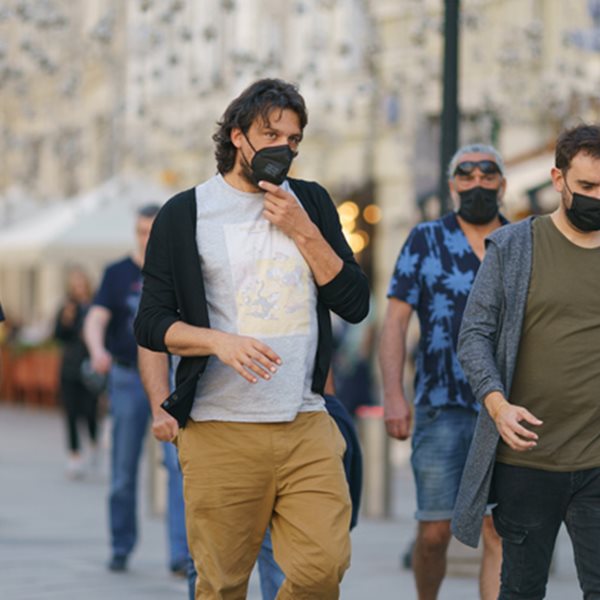 Κορονοϊός: 2.696 νέα κρούσματα