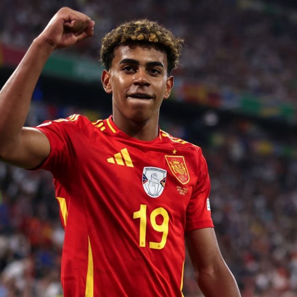 O 17χρονος Lamine Yamal της Μπαρτσελόνα έγραψε ιστορία