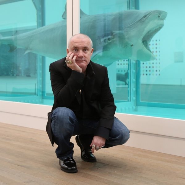 Όταν ο Damien Hirst έκαψε 4.851 έργα του