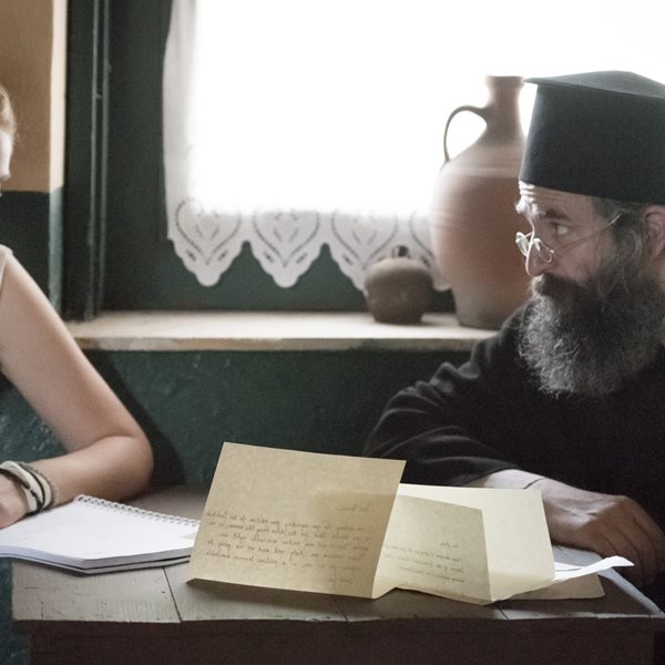 Η Yelena Popovic και κάποια πράγματα για τον 'Άνθρωπο του Θεού'