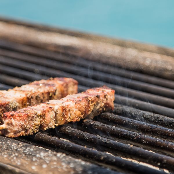 Το τέλειο χοιρινό σουβλάκι, βήμα-βήμα