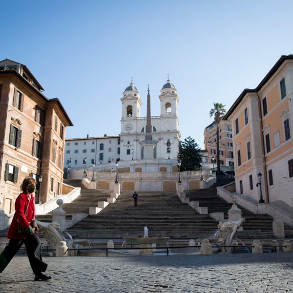 Ανάσα ζωής για την Ιταλία - Μειώνεται ο αριθμός των νεκρών