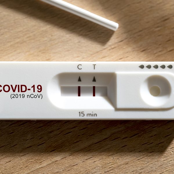 Κορονοϊός: 15.869 νέα κρούσματα και 14 θάνατοι σήμερα