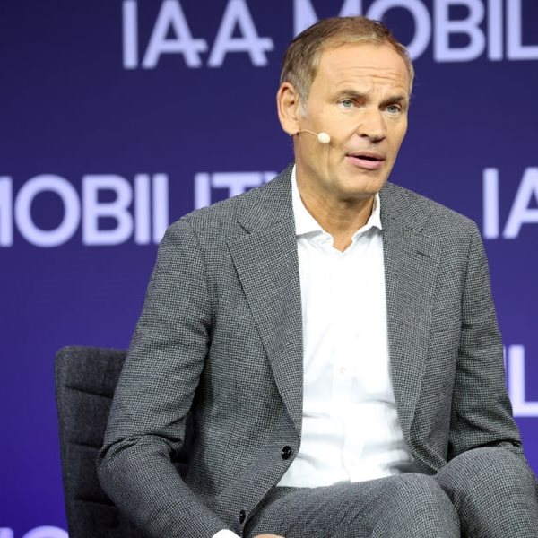 To μέλλον της Porsche μέσα από τα μάτια του CEO του Oliver Blume