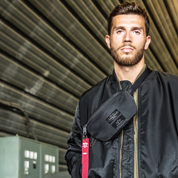 Η Eastpak φέρνει το military look στο streetwear