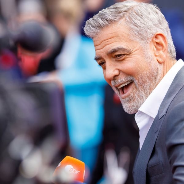 Ο George Clooney αισθάνεται τυχερός στην τοποθεσία Χόλιγουντ