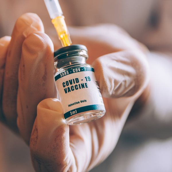 Οι πλήρως εμβολιασμένοι αποκτούν προνόμια