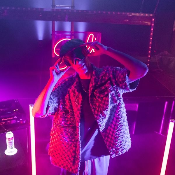 Η νέα φιάλη της Stoli Vodka μας καλεί να ανακαλύψουμε το δικό μας Spirit of Change