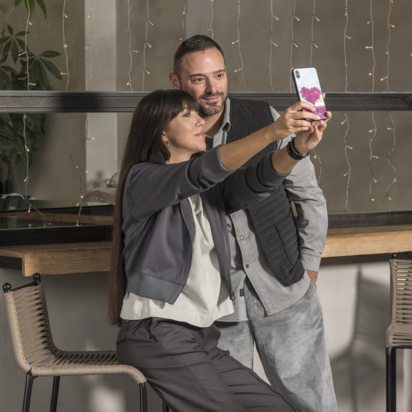 Μπαίνοντας στα ρούχα ενός πολυάσχολου editor