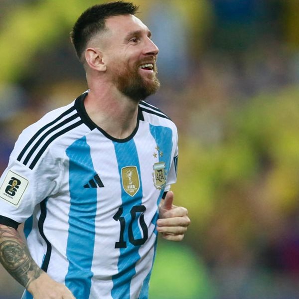 Το ρεκόρ που έσπασε ο Messi ακολουθώντας το παράδειγμα του Ronaldo