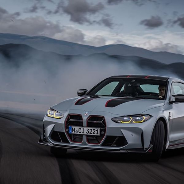 Ταχύτατη, ελαφριά και σέξι. Ή απλά BMW M4 CSL.