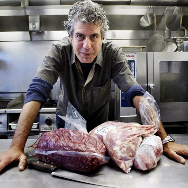 Η ιστορία πίσω από το αγαπημένο μαχαίρι του Anthony Bourdain