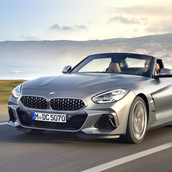 Η αριστοκρατική μεγαλοπρέπεια της  BMW Z4 M40i