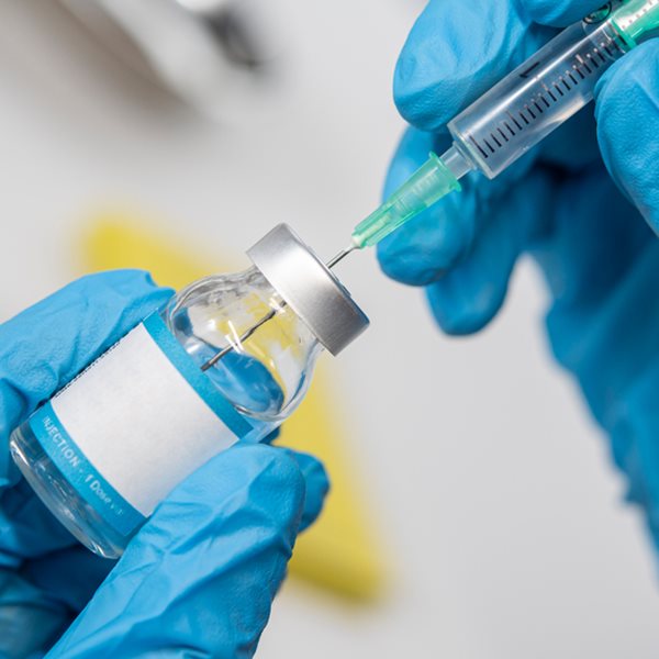 Οι εμβολιασμοί ενάντια στην Covid-19 θα ξεκινήσουν το 2021