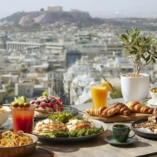 Το Longevity Brunch του St.George Lycabettus Lifestyle Hotel είναι όνομα και πράγμα
