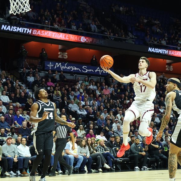 Νεοκλής Αβδάλας: Ο "Έλληνας Ντόντσιτς" που τρελαίνει την Αμερική