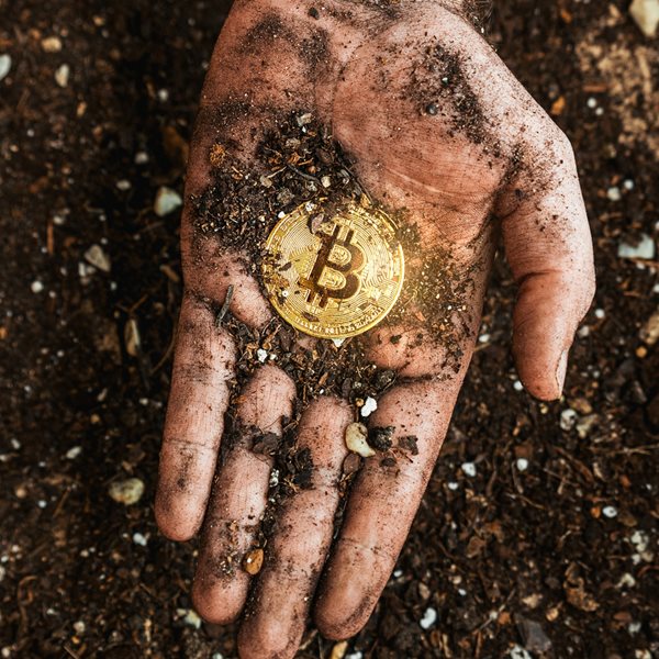 "Βόμβα" 160 δισ. δολαρίων βλέπει η JPMorgan για το Bitcoin