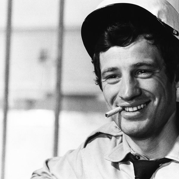 Όταν ο Jean-Paul Belmondo έκανε το "έγκλημα" αφόρητα σέξι