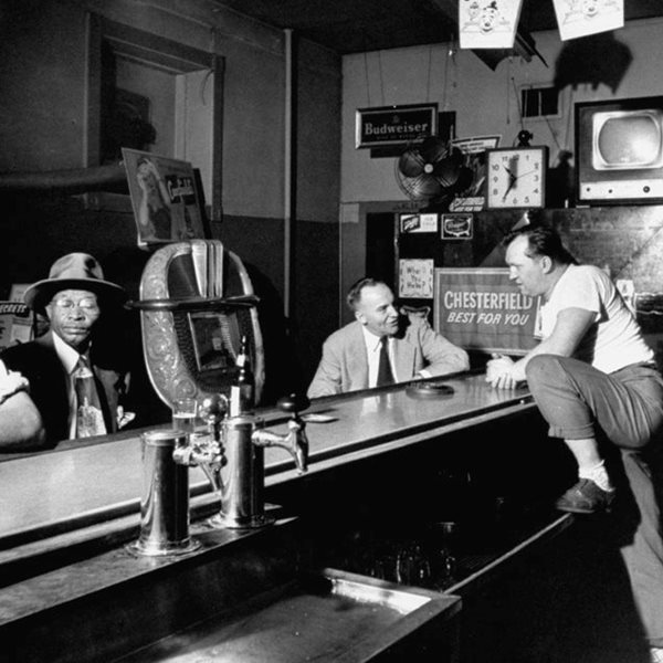 Το αγαπημένο σου μπαρ, στο σπίτι σου