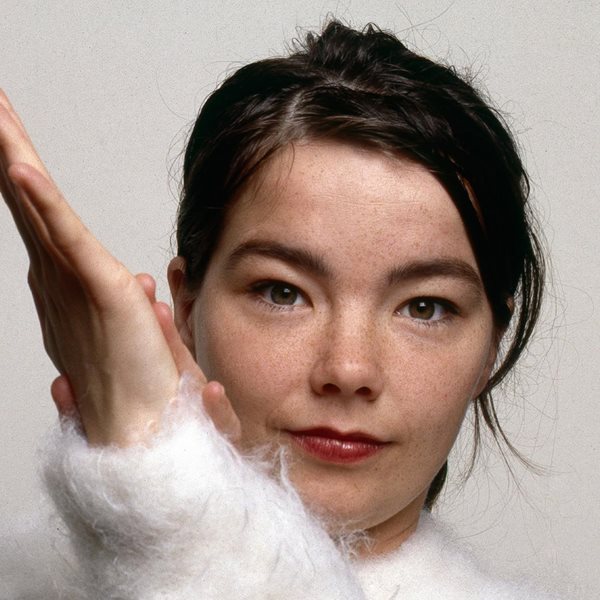 Bjork, τέσσερις δεκαετίες μαγείας