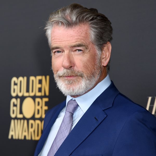 Το αψεγάδιαστο και κουλ στυλ του Pierce Brosnan