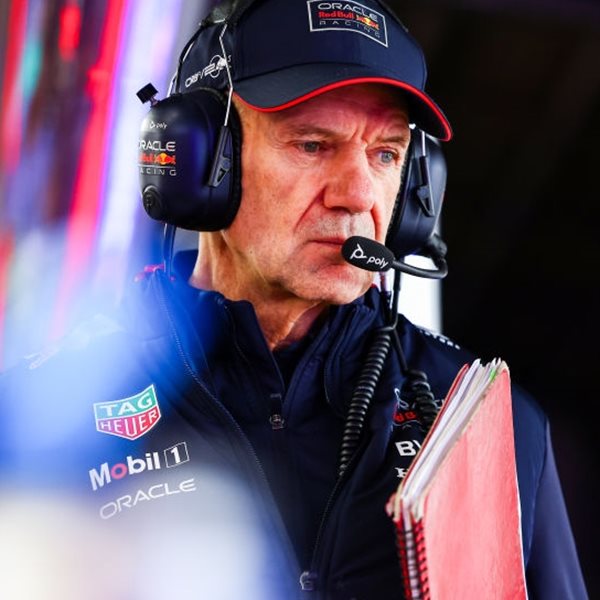 Tα συμβόλαια που προσφέρουν Aston Martin και Ferrari στον Adrian Newey