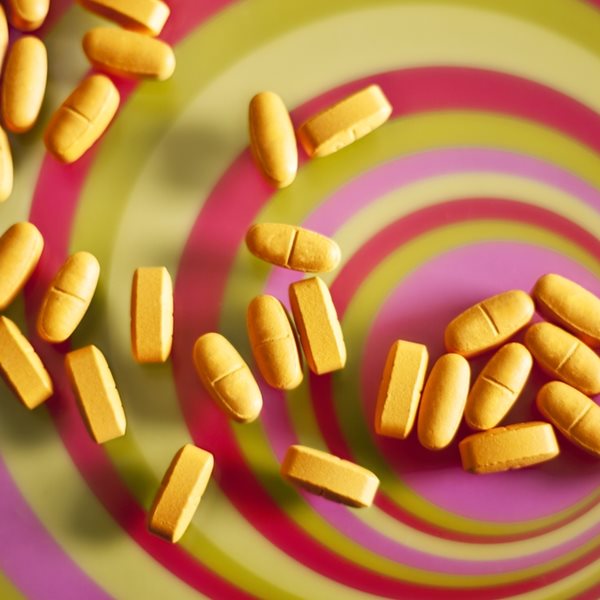 Εταιρείες βιοχακάρουν ναρκωτικά και προσπαθούν να τα κάνουν πιο ασφαλή