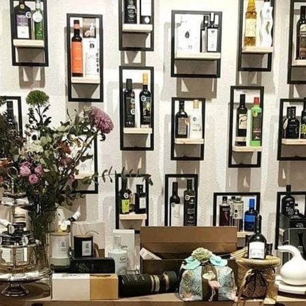 Maison d' Olive: Μία κάβα ελαιολάδου στο Κολωνάκι