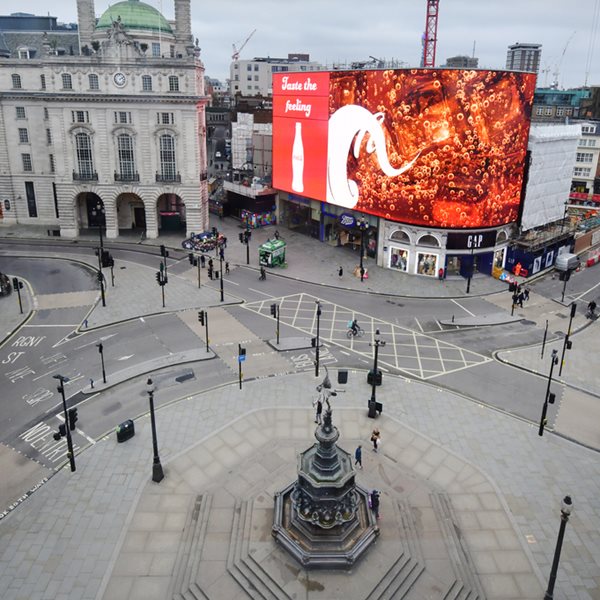 Η υψηλής μεταδοτικότητας βρετανική μετάλλαξη είναι 30% έως 100% περισσότερο θανατηφόρα