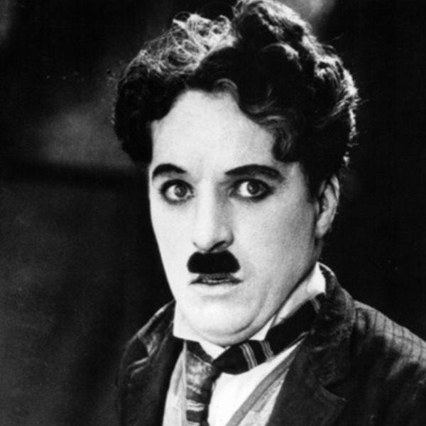 Η σκοτεινή πλευρά του Charlie Chaplin