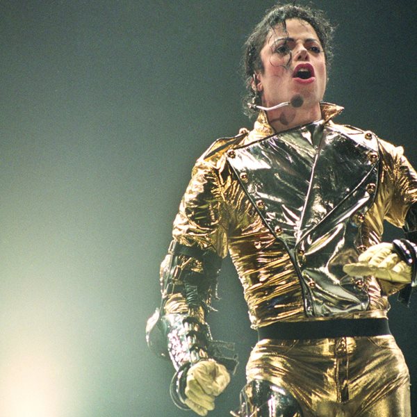 Michael Jackson, ο αιώνιος βασιλιάς της pop