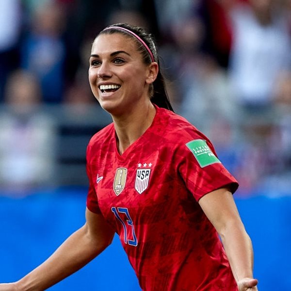 Η Alex Morgan είναι κάτι παραπάνω από καλή ποδοσφαιρίστρια