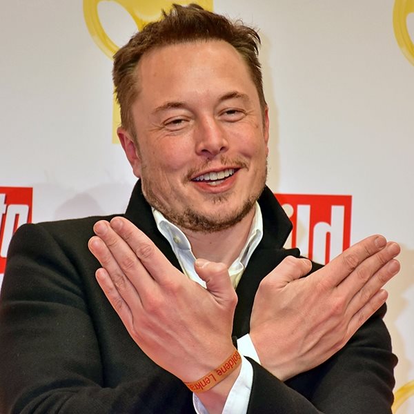 Μία βόλτα με το νέο, εντυπωσιακό ιδιωτικό αεροπλάνο του Elon Musk