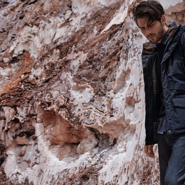 Το casual jacket που συνδυάζει στυλ και πρακτικότητα