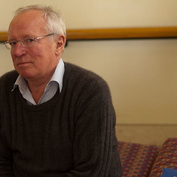 Robert Fisk: Ο κορυφαίος πολεμικός ανταποκριτής δεν είναι πια κοντά μας