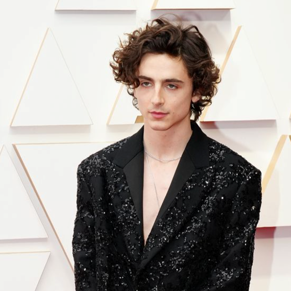 Το shirtless κοστούμι κατακτά και τα Όσκαρ