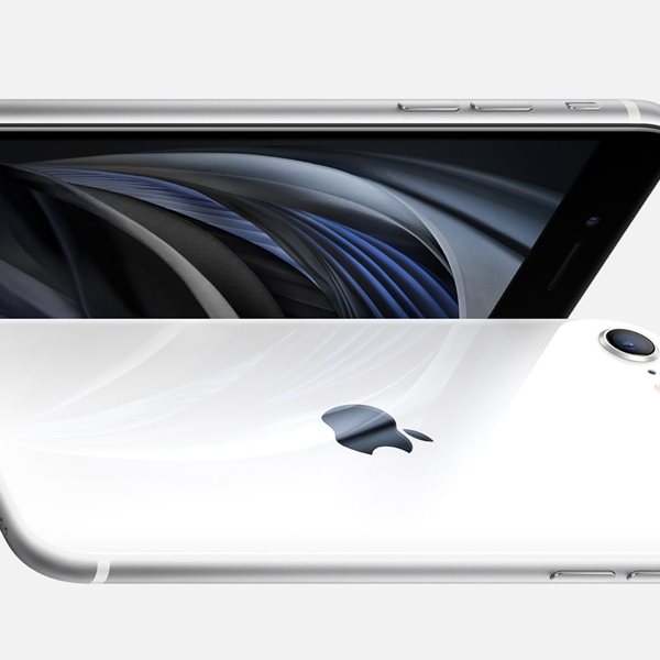 Η Apple ανακοίνωσε το μικρότερο και φθηνότερο iPhone SE